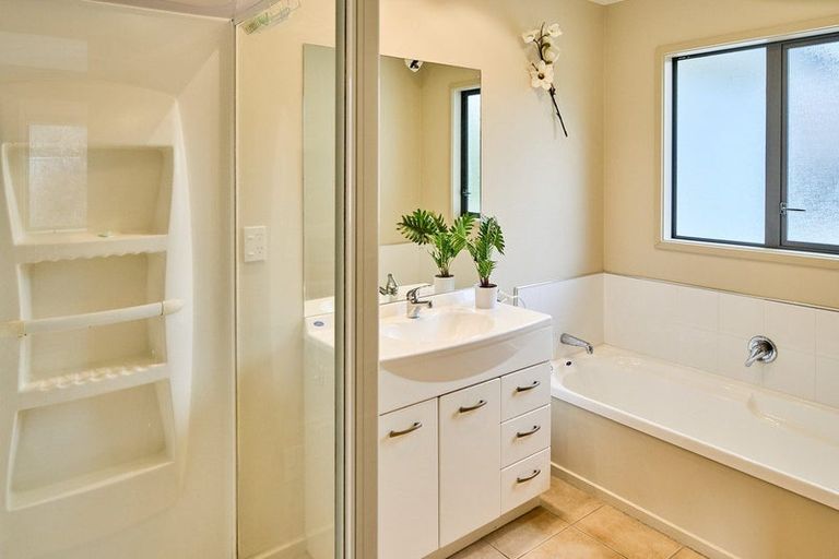 Photo of property in 9 Milford Street, Aotea, Porirua, 5024