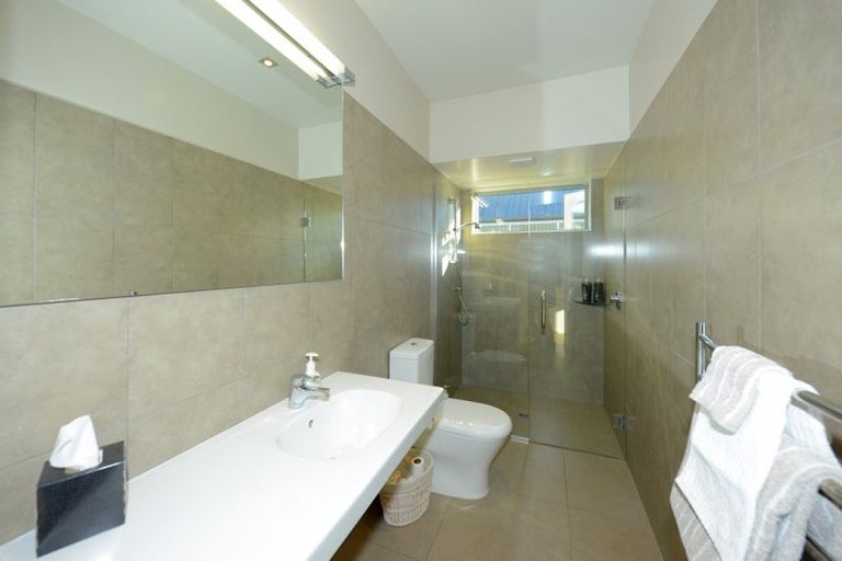 Photo of property in 110a Wairakei Road, Bryndwr, Christchurch, 8052