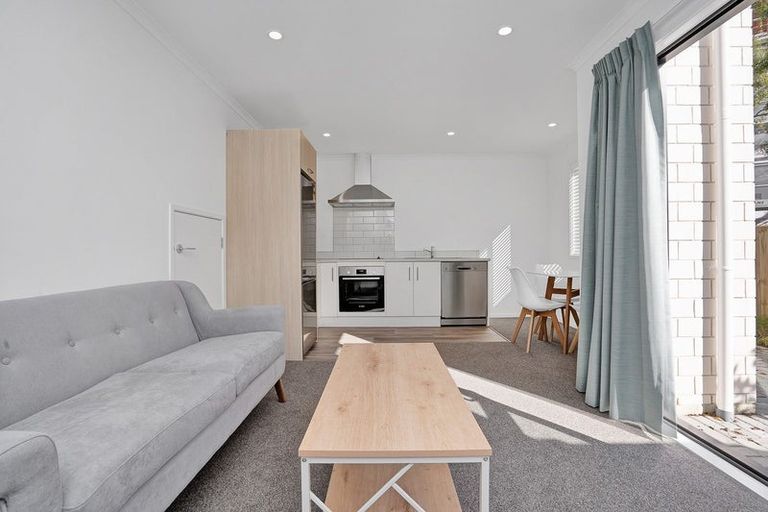 Photo of property in 3/3 Snead Place, Hamilton East, Hamilton, 3216