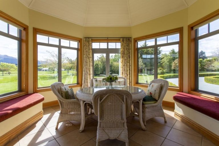 Photo of property in 1/130 Domain Road, Speargrass Flat, Queenstown, 9371