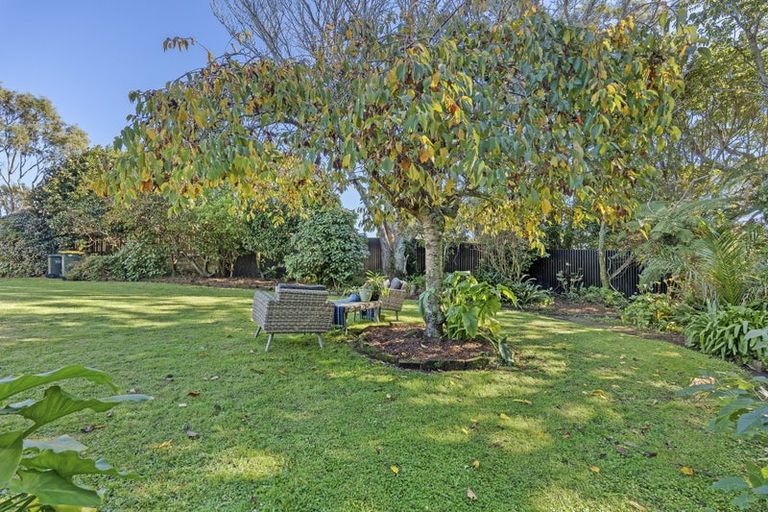 Photo of property in 15 Clifton Drive, Waitara, 4320