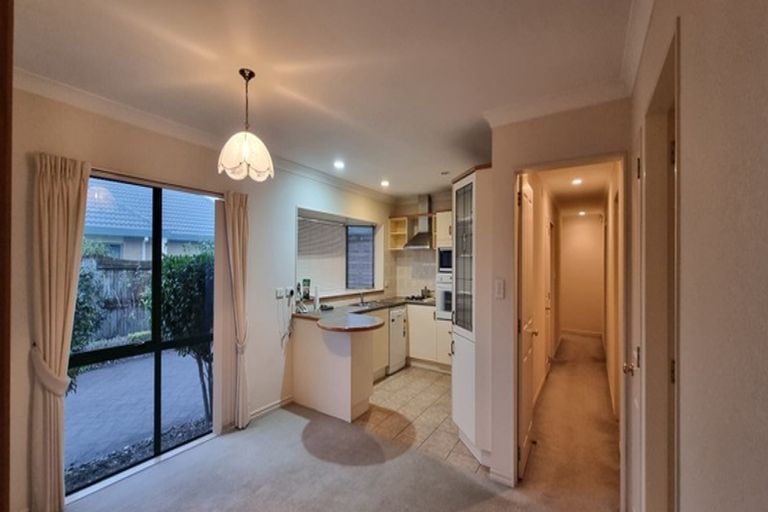 Photo of property in 9 Rosberg Place, Mount Maunganui, 3116