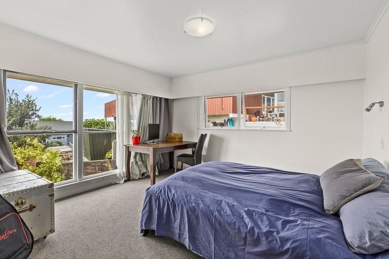 Photo of property in 9 Elizabeth Place, Mairangi Bay, Auckland, 0630