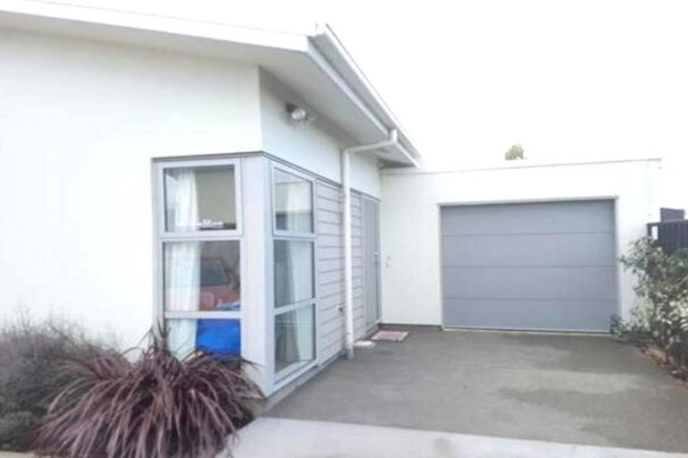 Photo of property in 3/71 Corsair Drive, Wigram, Christchurch, 8042