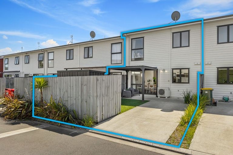 Photo of property in 64 Whenuapai Drive, Whenuapai, Auckland, 0618