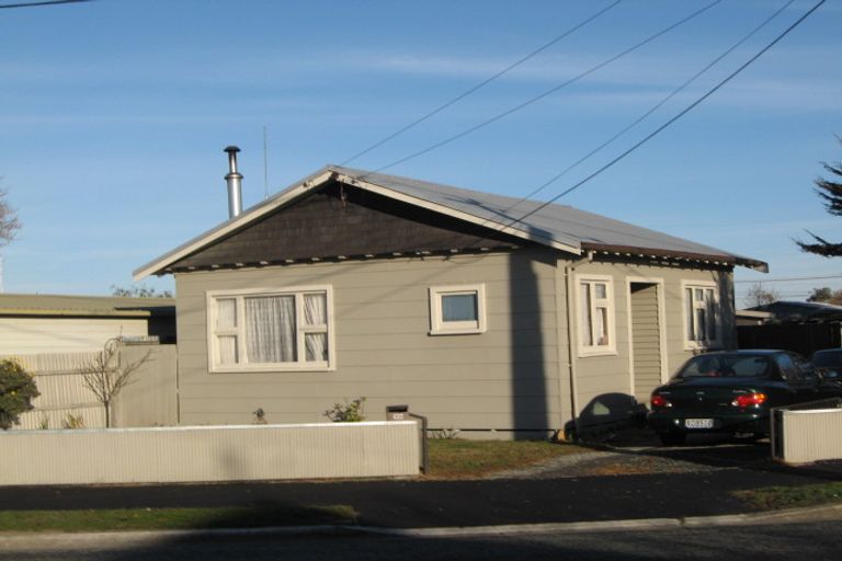 Photo of property in 166 Keyes Road, New Brighton, Christchurch, 8083