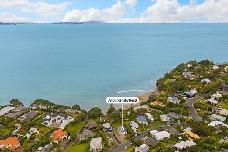 Photo of property in 79 Duncansby Road, Stanmore Bay, Whangaparaoa, 0932