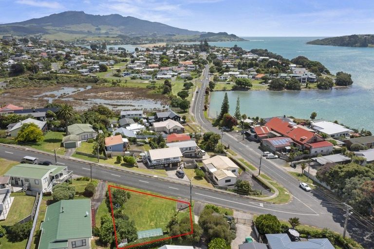 Photo of property in 2b Government Road, Raglan, 3225