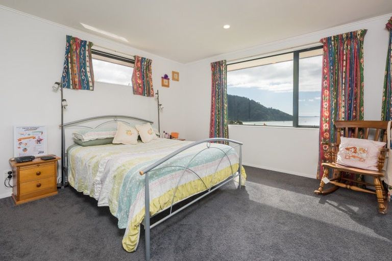 Photo of property in 3 Ruataniwha Place, Okiwi Bay, French Pass, 7193
