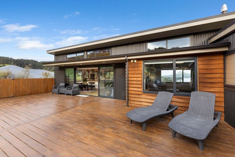 Photo of property in 16 Glendermid Close, Sawyers Bay, Port Chalmers, 9023