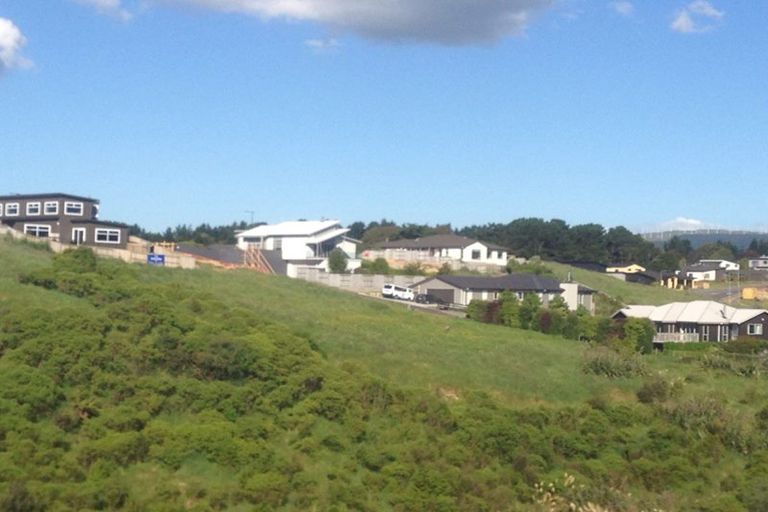 Photo of property in 21 Vaucluse Heights, Fitzherbert, Palmerston North, 4410