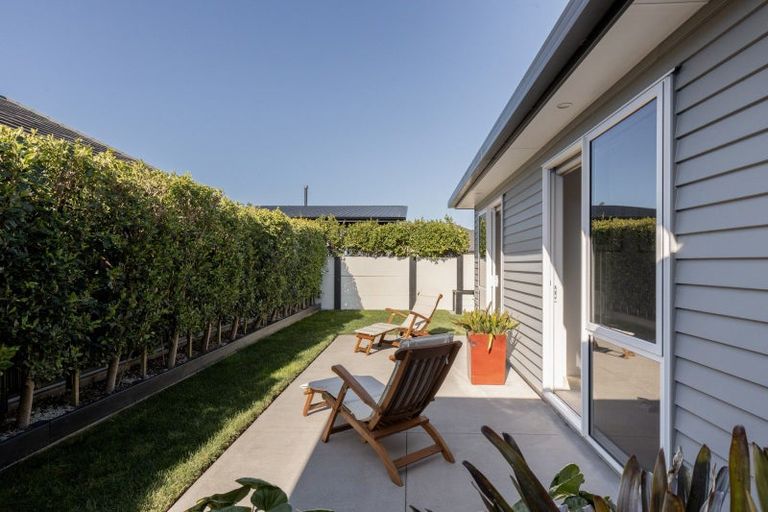 Photo of property in 25 Coast Boulevard, Papamoa Beach, Papamoa, 3118