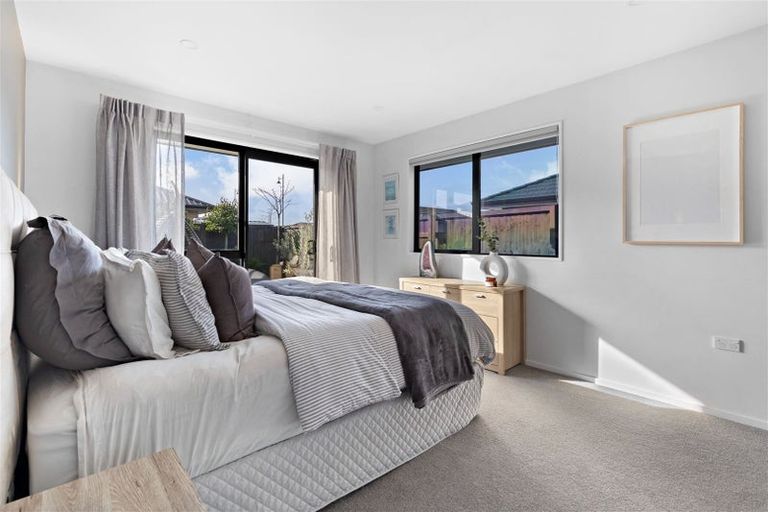 Photo of property in 52 Stationmasters Way, Prebbleton, 7604