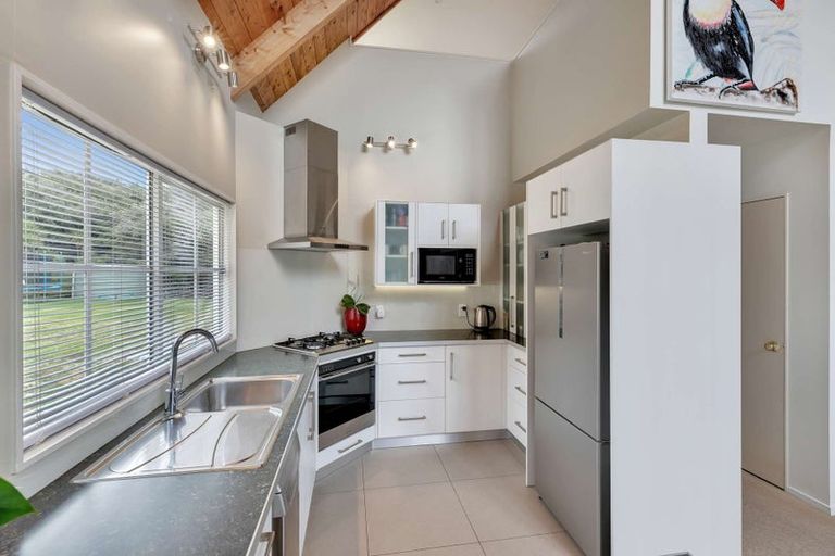 Photo of property in 708 Wilson Road, South Head, Helensville, 0874