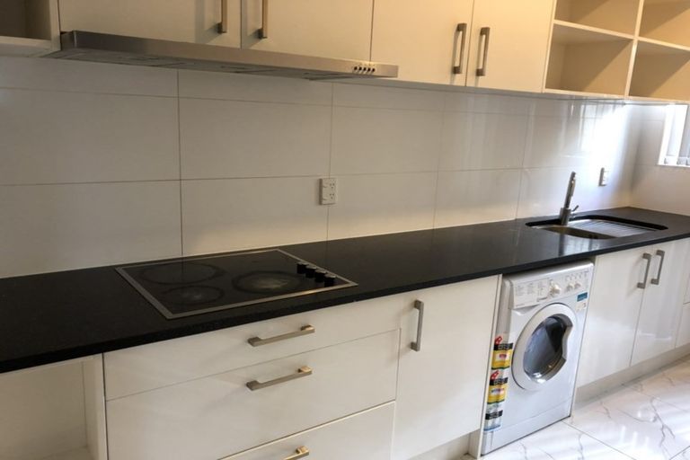 Photo of property in 9 Veneta Close, Flat Bush, Auckland, 2019