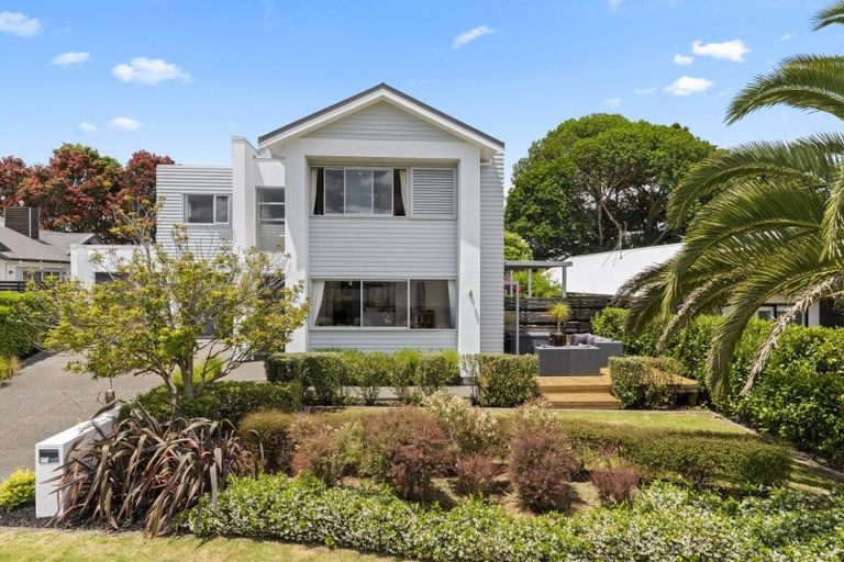 Photo of property in 11 Ridge View Crescent, Pukekohe, 2120