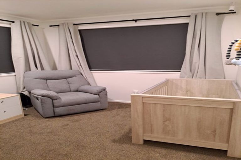 Photo of property in 48 Salamanca Road, Sunnynook, Auckland, 0620