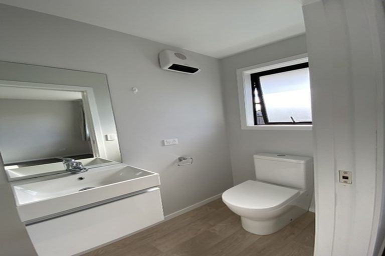 Photo of property in 4 Tudor Lane, Lower Shotover, Queenstown, 9304