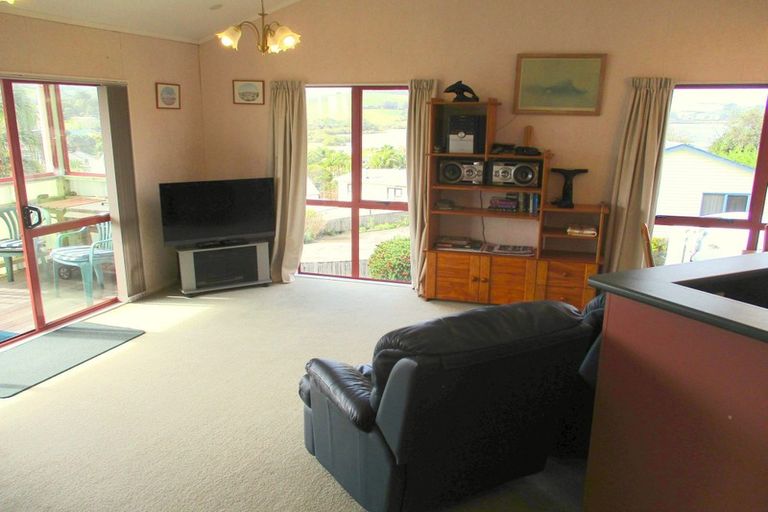 Photo of property in 37 Peninsula Parade, Hihi, Mangonui, 0494
