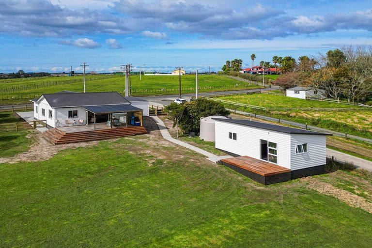 Photo of property in 157 Nixon Road, Taupaki, Henderson, 0782