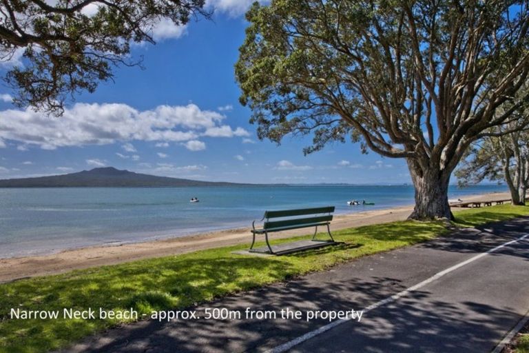 Photo of property in 14 Handley Avenue, Narrow Neck, Auckland, 0624