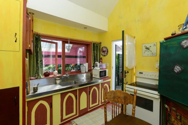 Photo of property in 37 Gillies Crescent, Waimarama, Havelock North, 4294