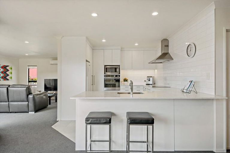 Photo of property in 182a Queen Street, Pukekohe, 2120