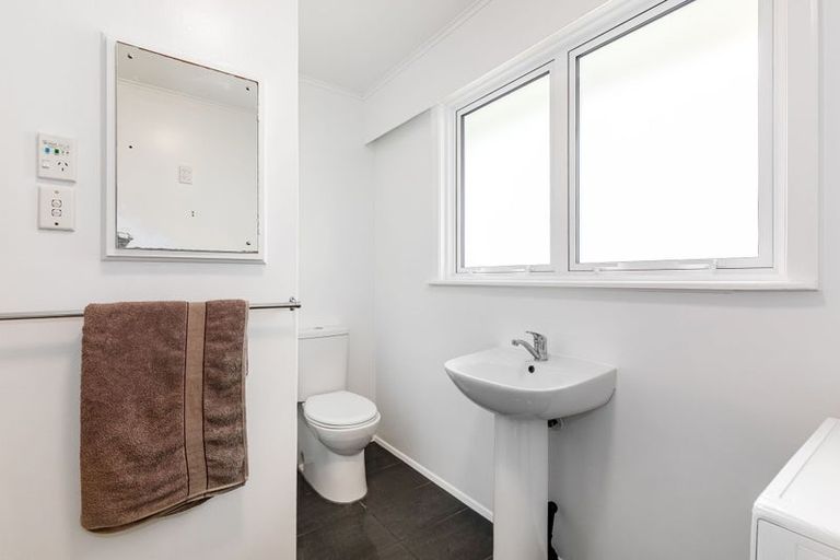 Photo of property in 8/238 Muritai Road, Eastbourne, Lower Hutt, 5013
