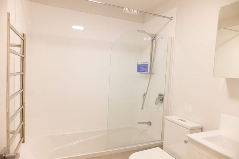 Photo of property in Vedado Apartments, 107/41 Hopper Street, Mount Cook, Wellington, 6011