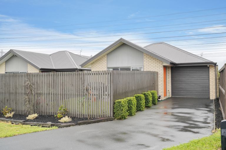 Photo of property in 23 Charente Way, Yaldhurst, Christchurch, 8042