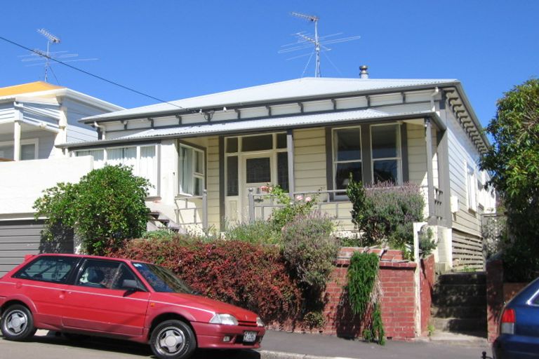 Photo of property in 8 Corunna Avenue, Newtown, Wellington, 6021