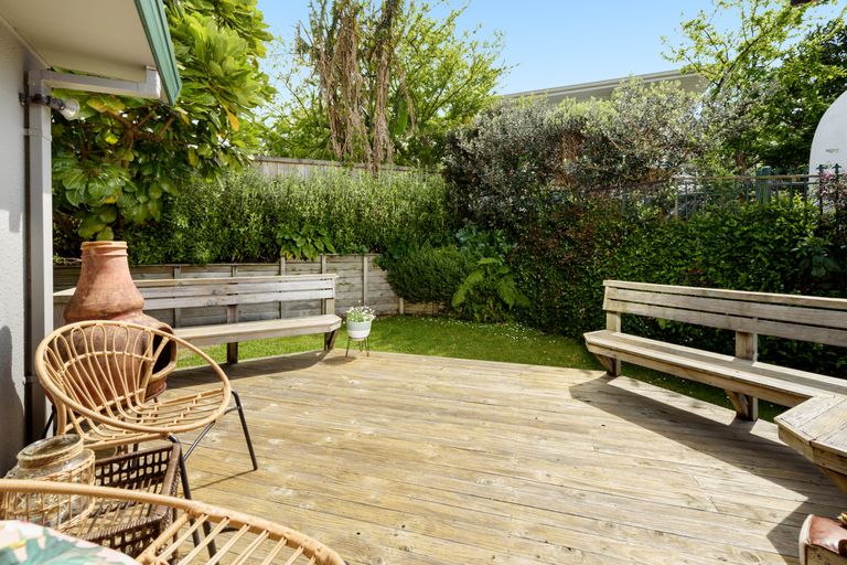 Photo of property in 24a Milton Road, Otumoetai, Tauranga, 3110