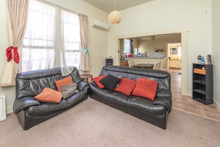 Photo of property in 11 Kelvin Street, Aramoho, Wanganui, 4500