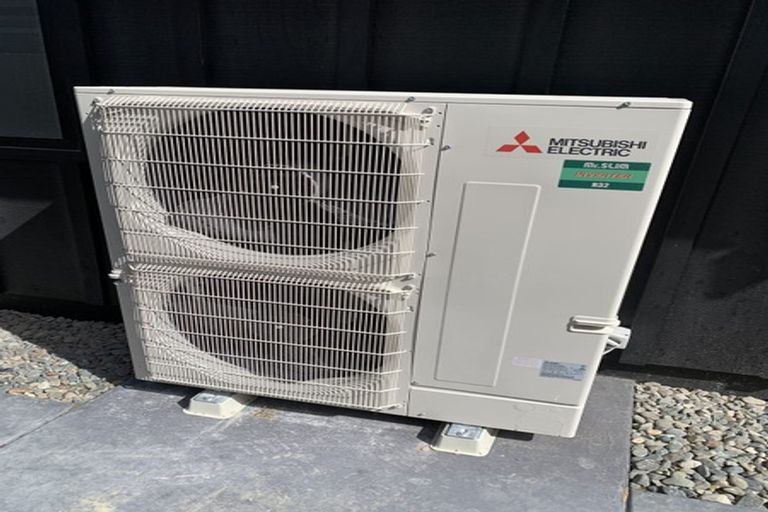 Photo of property in 11 Hamon Place, Pukehangi, Rotorua, 3015