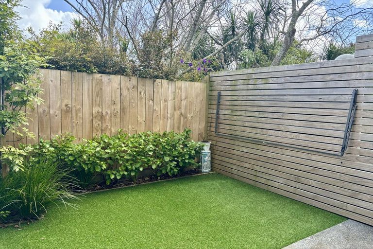 Photo of property in 15 Panoni Lane, Howick, Auckland, 2014