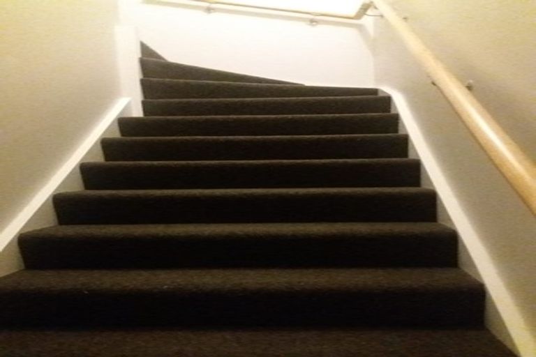 Photo of property in 33 Miranda Street, Cannons Creek, Porirua, 5024