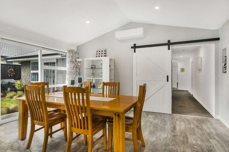 Photo of property in 1 Wahaika Way, Papamoa Beach, Papamoa, 3118