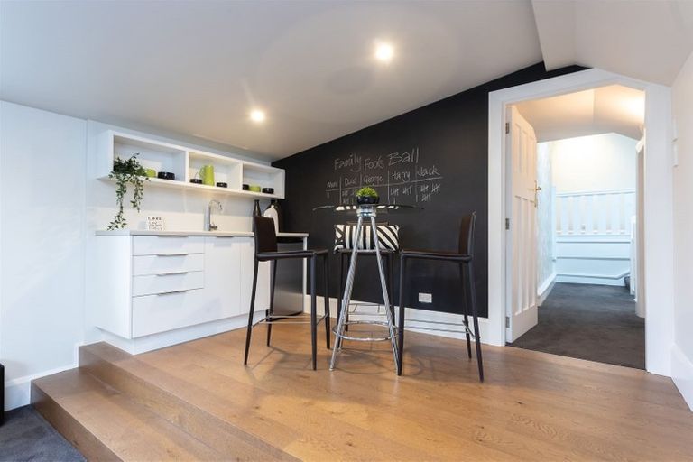 Photo of property in 68 Murray Place, St Albans, Christchurch, 8014