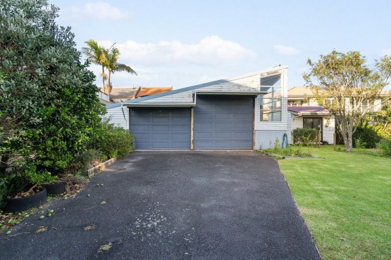 Photo of property in 102 Harbour Drive, Otumoetai, Tauranga, 3110