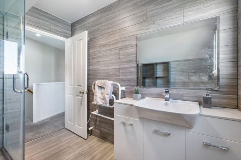 Photo of property in 1/173 Wellington Street, Howick, Auckland, 2014