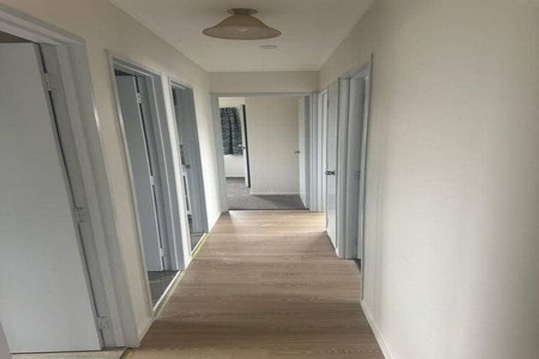 Photo of property in 2/6 Trounson Avenue, Clendon Park, Auckland, 2103
