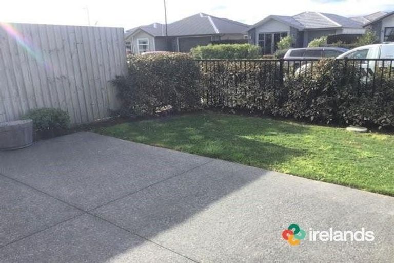 Photo of property in 63 Packard Crescent, Halswell, Christchurch, 8025