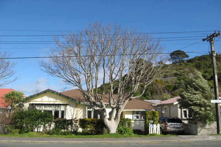 Photo of property in 21 Chamberlain Road, Karori, Wellington, 6012