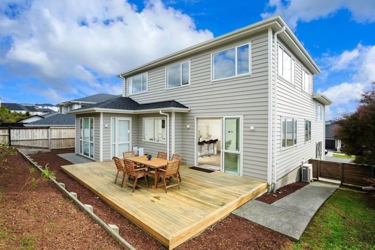 Photo of property in 61 Madison Terrace, Silverdale, 0932