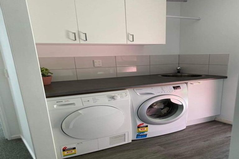 Photo of property in 29c Kamahi Street, Stokes Valley, Lower Hutt, 5019