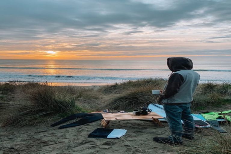 Photo of property in 10 Cross Street, Waikuku Beach, 7473