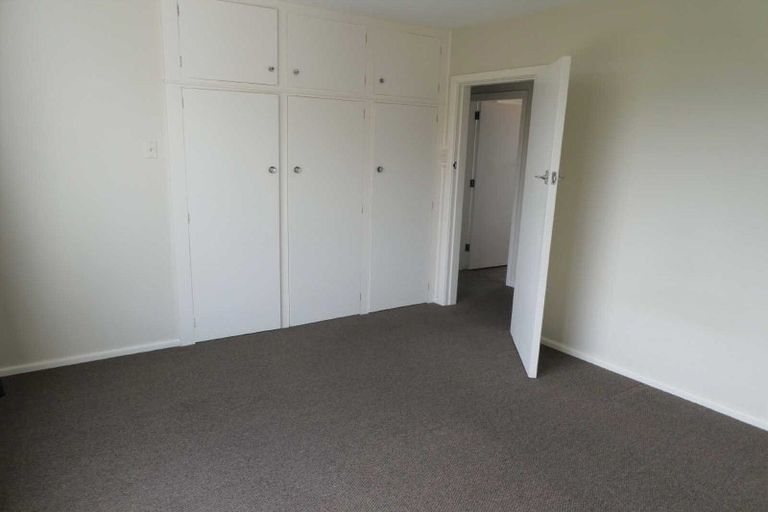Photo of property in 2/271 Avonhead Road, Avonhead, Christchurch, 8042