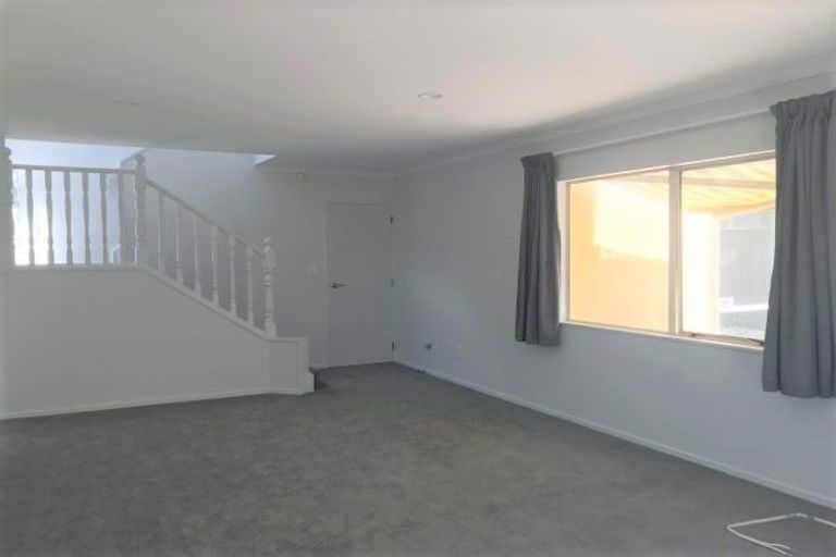 Photo of property in 63 Edgecumbe Road, Tauranga, 3110