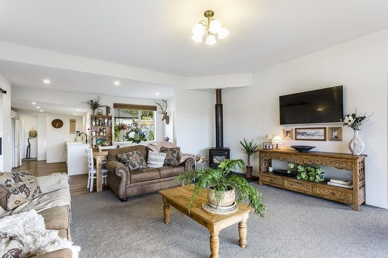 Photo of property in 298 Gladstone Road North, Mosgiel, 9092