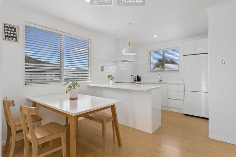 Photo of property in 48 Childers Road, Ranui, Auckland, 0612